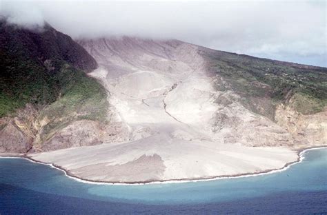 St. Vincent Volcano / - Vincent island saint vincent and ...