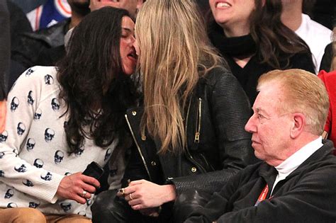 Pijana Michelle Rodriguez całuje Carę Delevingne FOTO Kozaczek