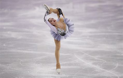 Alina Zagitova World Record Figure Skating At 2018 Olympics Popsugar