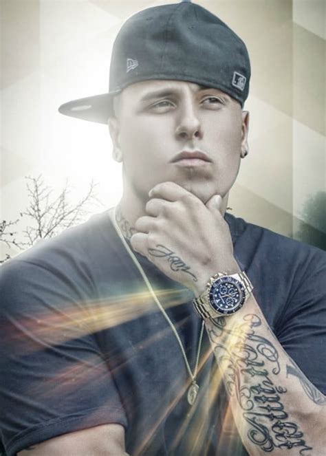Nicky jam acaba de comprar una casa en miami beach por $3.4 millones. Nicky Jam Height, Weight, Age, Body Statistics - Healthy Celeb