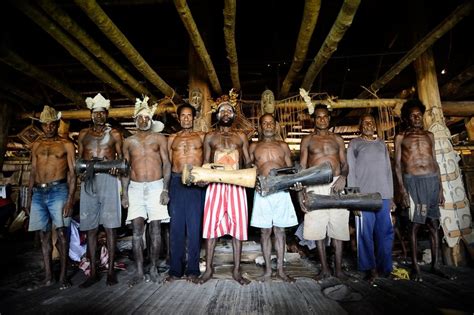 Mengenal Fuu Alat Musik Suku Asmat Papua Vrogue