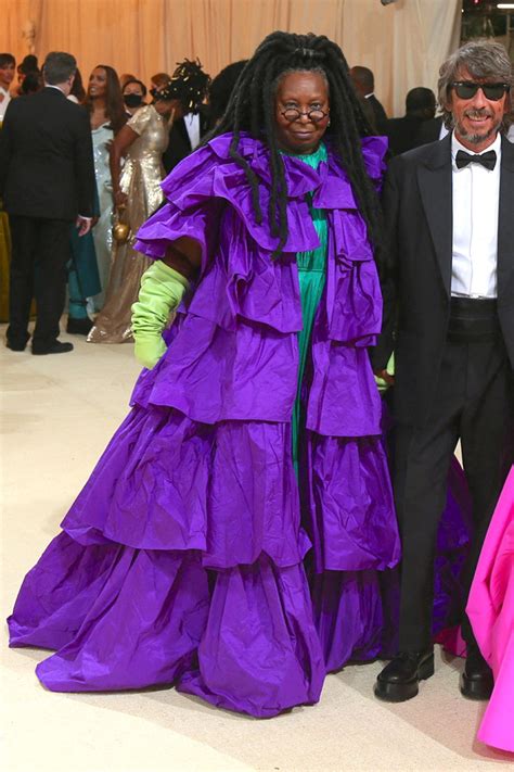 Met Gala 2021 Whoopi Goldberg In Valentino Couture