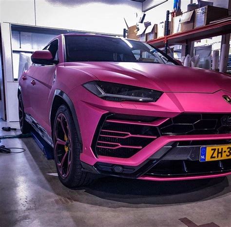 Lamborghini Urus Pink Pink Lamborghini Pink Suv Super Luxury Cars