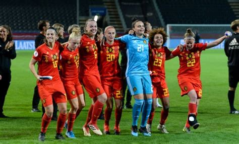 Our red flames encountered romania in their fifth qualifier. Red Flames stijgen naar hoogste plek ooit op FIFA-ranking ...
