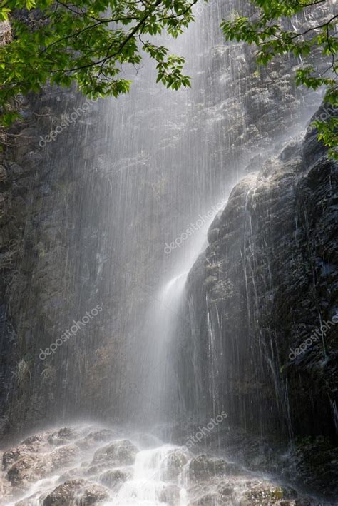 Beautiful Waterfall — Stock Photo © Akiyoko74 25011229