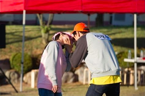 Hence, the total number of days lee kwang soo has been with 'running man' was 3,991 days. Lee Kwang Soo And Song Ji Hyo Are The Best And Worst Of ...