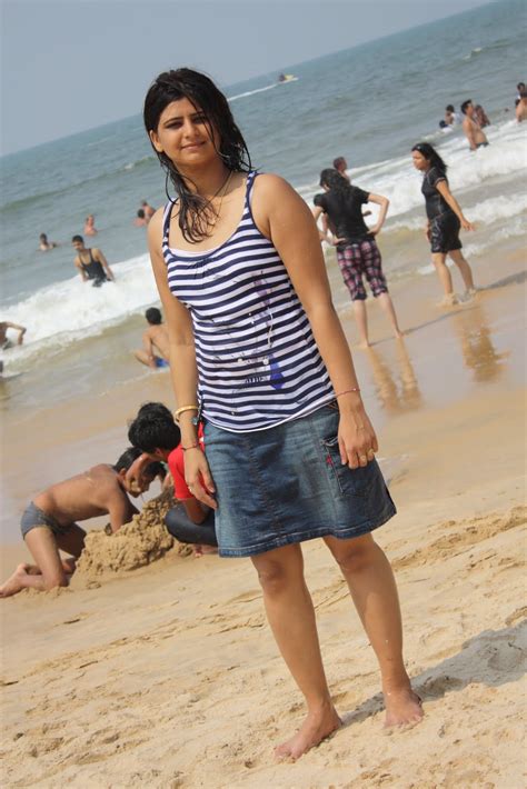 hot indian girl pictures at goa beach
