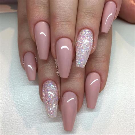 Pink With Glitter Accent Nail Glitter Accent Nails Pink Nails Prom