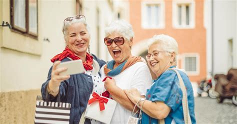 Benefits Of Traveling For Seniors Cognitive Physical And Mental Health