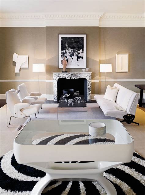 Contemporary Living Room By Shelton Mindel And Associates In New York