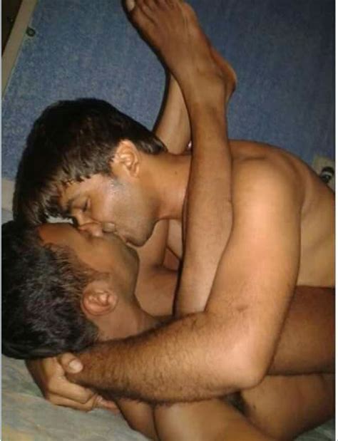 who wants to fuck me indian gay site. indian gay sex story online sex prese...