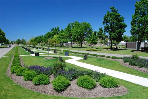 Special Features And Landscape Design Grever And Ward Inc