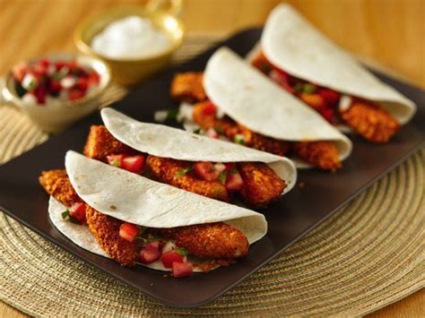 Crunchy Fish Tacos Recipe Recipes Food Mexican Food Recipes