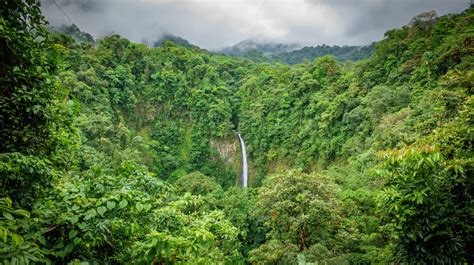 Must Visit Attractions In Costa Rica