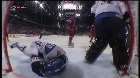 Ilya Kovalchuk Punches Janne Pesonen Russia Vs Finland Iihf Wc 2013 Youtube