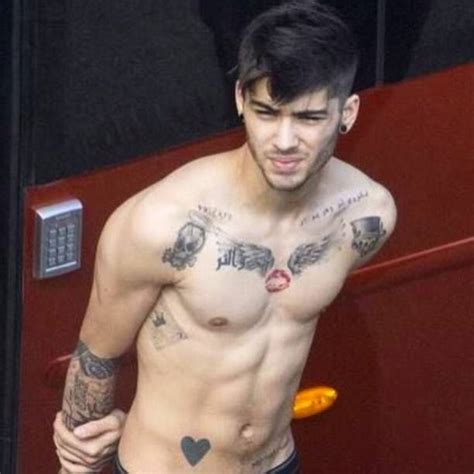 Zayn Malik Ripped Torso And Bare Chested Naked Male Celebrities
