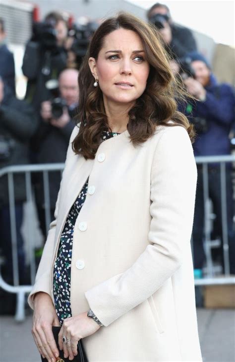 kate middleton third pregnancy what to expect during duchess labor delivery