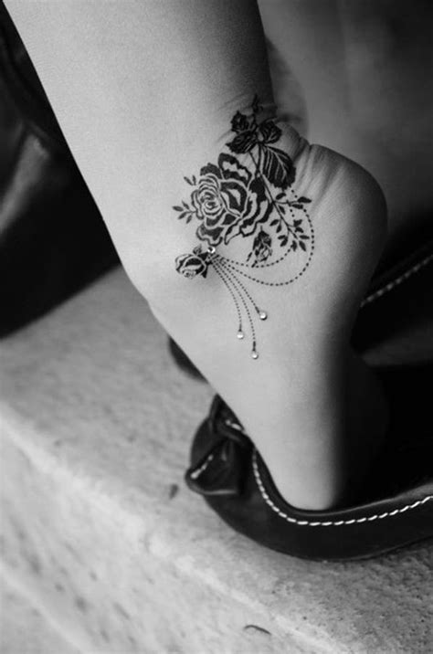 55 Delicate Lace Tattoo Designs For Every Kind Of Girl