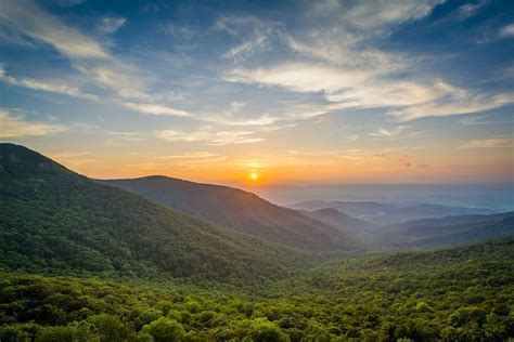 9 Shenandoah Valley Campgrounds Offering National Park Worthy Views