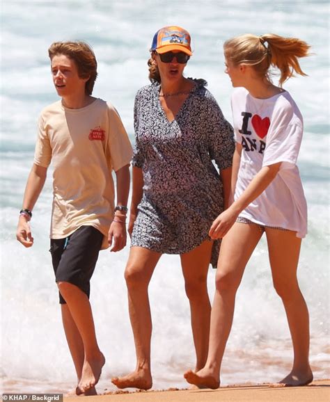 Julia Roberts 54 Shares Its Thrilling Her Two Oldest Children 17