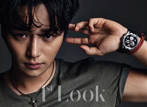 byun yo han for first look s vol 85 updated couch kimchi