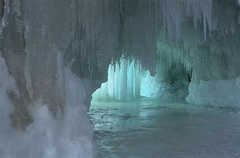 Photo Gallery The Ice Caves Of Michigans Grand Island