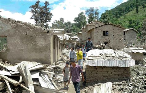 Massive Landslide In Nepal Kills At Least 8 Creates Flooding Concerns