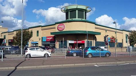 Home Bargains Westgate Park Westgate Retail Park Basildon Ss14 1wp Uk