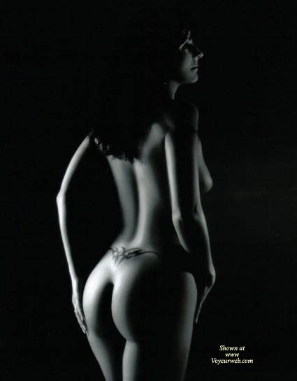 Nude Profile Black And White November 2005 Voyeur