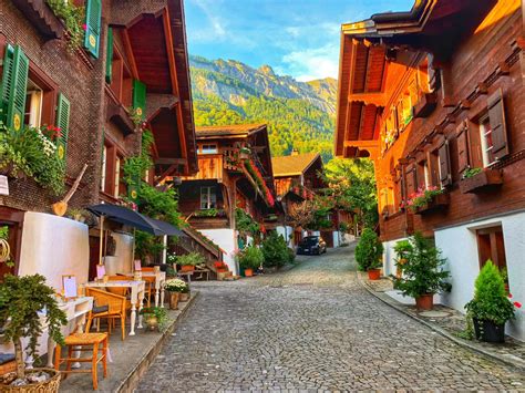 What To See In Brienz Switzerland • Ein Travel Girl