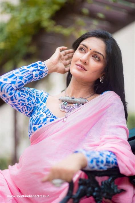 vimala raman in khadi jamdani saree photos south indian actress