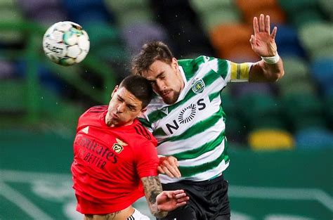 #vsports #liganos #ligaportugal #jogasmuitodefesa incompleta de odysseas após cruzamento de porro, a bola sobra para matheus nunes que marca de cabeça. Portugal: El Sporting Lisboa de Coates venció al Benfica ...