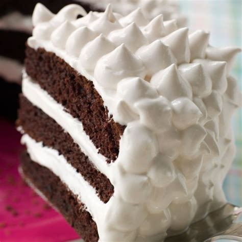 A Very Yummy Recipe For Dark Chocolate Cake With Marshmallow Frosting