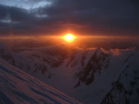 Breathtaking Sunrise | 30+ Breathtaking Sunrise Photos from Around the World - Graphic ...