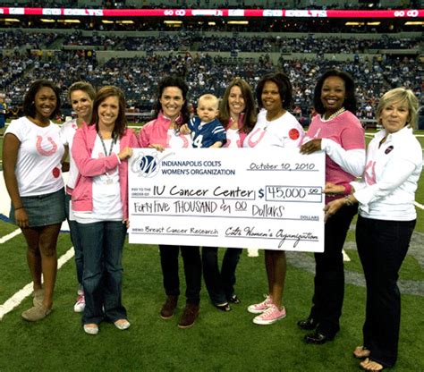 Colts Womens Organization Present Check To Iu Simon Canc Flickr