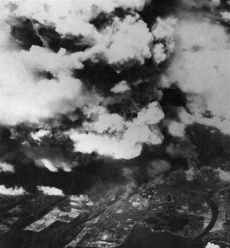 Hiroshima 66 Anos Após A Bomba Atômica Fotos Predador