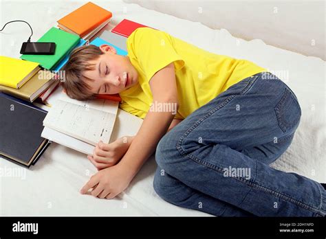 Young Boy Tired Bed Hi Res Stock Photography And Images Alamy