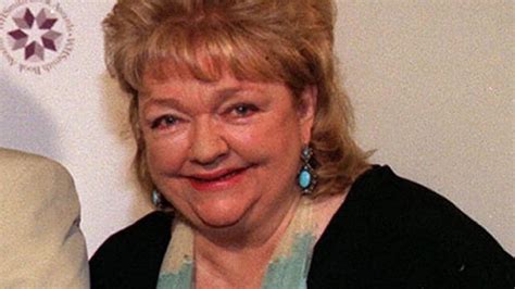 Maeve Binchy Bestselling Irish Author Dies At 72 Cbc News