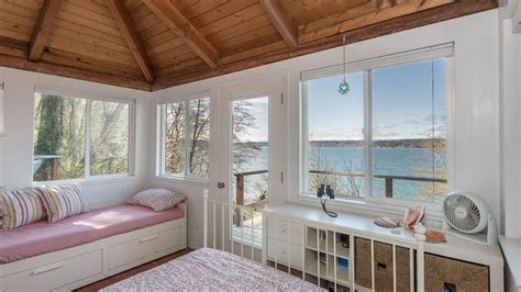 A Pair Of Tiny Cabins Watch Sunsets On Vashon Curbed Seattle