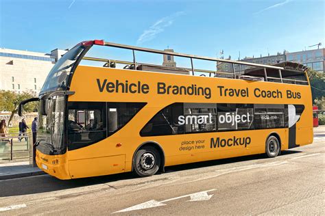 Vehicle Branding Travel Coach Bus Mockup Gráfico Por Country4k