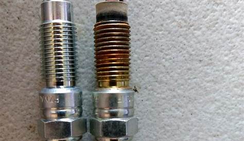 change spark plugs on 2005 ford expedition