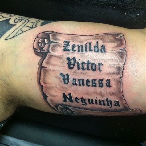 Tatouage parchemin, pour immortaliser un message fort