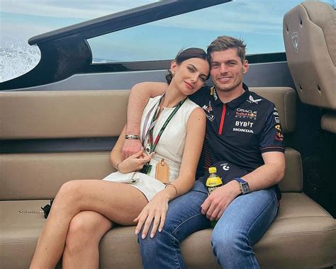 While Kelly Piquet Turns Heads With Sizzling Photo Max Verstappen