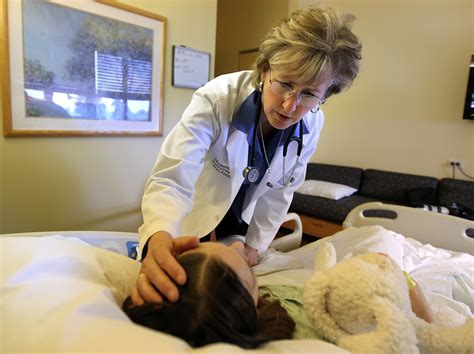 As Palliative Care Need Grows, Specialists Are Scarce : Shots - Health ...