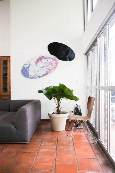 House Tour Colorful Modernism In Panama Apartment Therapy