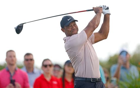 Rusty Tiger Woods Struggles On Competitive Return From Surgery At