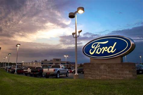 Sunset Ford Of Waterloo Ford Service Center Used Car Dealer