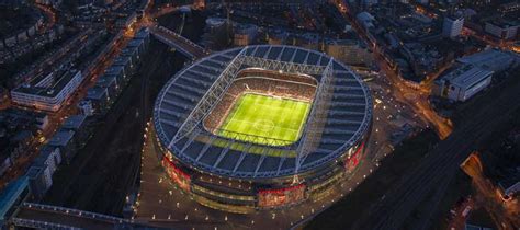 The Emirates Stadium Arsenal Guide Football Tripper
