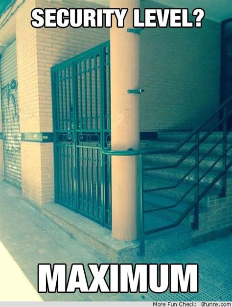 Security Gate Fail Funny Pictures Fails Funny Pictures Hilarious