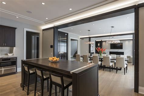 1921 pickwick lane, glenview, il, 60026. Custom Cabinets at Glenview Haus - Chicago, IL